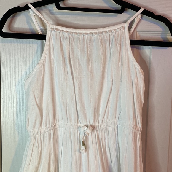 White summer dress - Picture 3 of 8